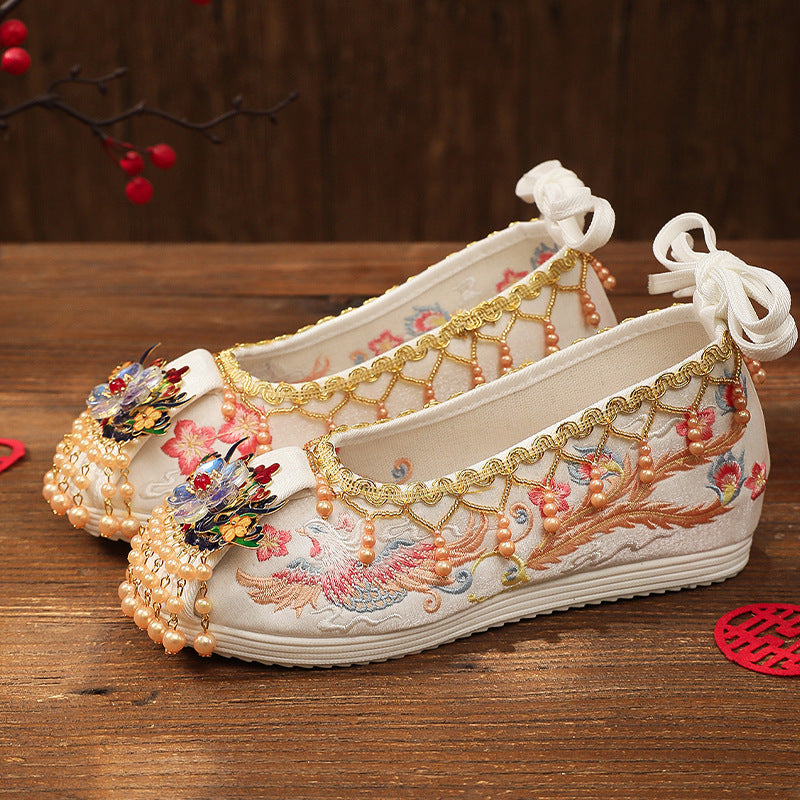 Jin Fenghuang 金凤凰 Golden Phoenix Song Ming Embroidered Cloud Head Shoes