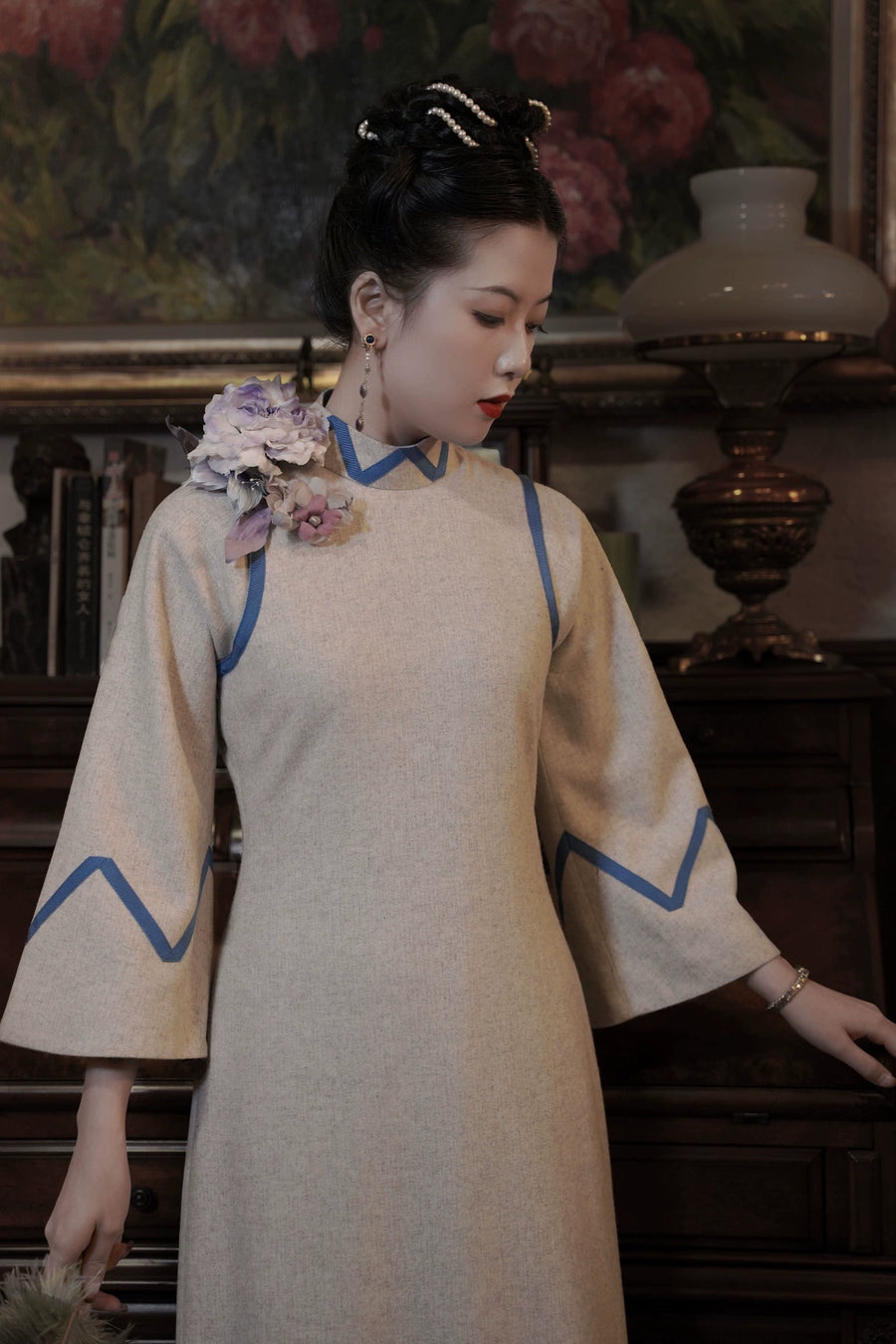 Folding Thoughts 折叠心事 1920s Wool Bottle Neck Qipao