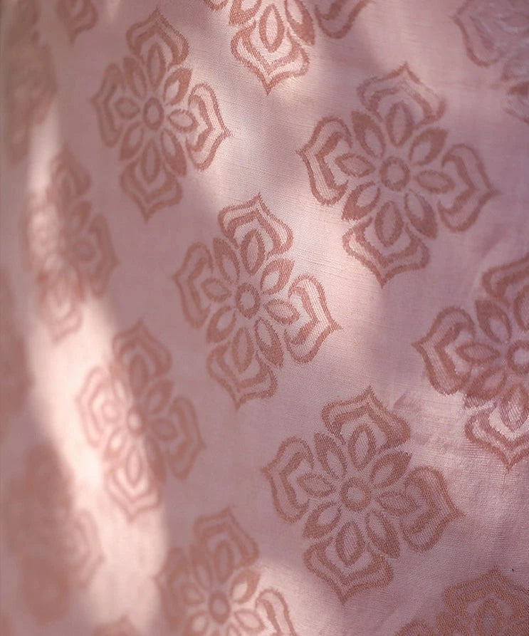 Tao Fen 桃粉 Peach Powder 1930s Satin Jacquard Cap Sleeve Qipao