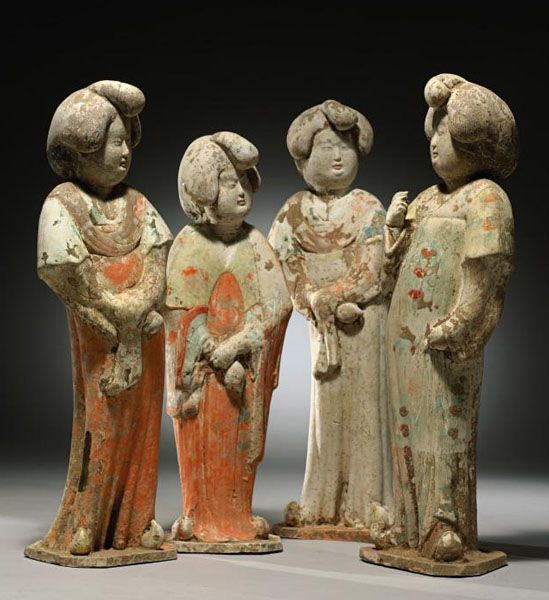 Xiao Yong 小俑 Little Figurines Tang Dynasty Qixiong Ruqun Set