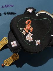 Qingwa 青蛙 Froggy Embroidered Mini Purse