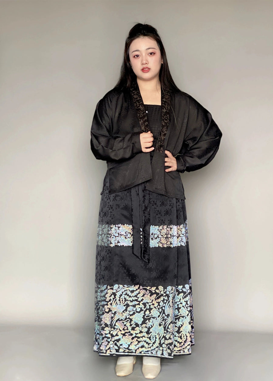 Luo Dian 螺钿 Mother of Pearl Plus Size Mamian Skirt