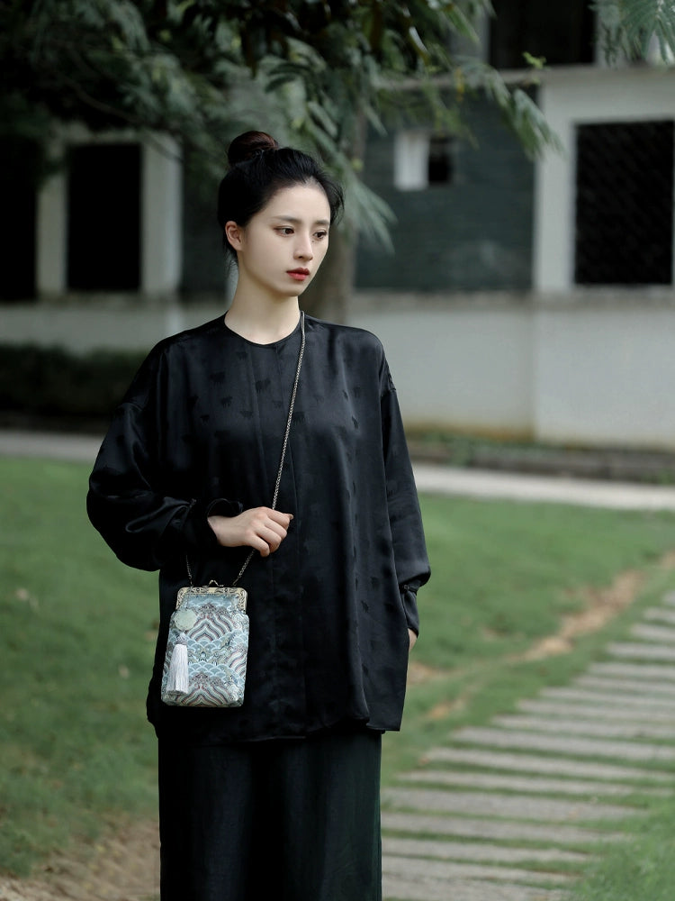Yu Hai 玉海 Jade Sea Brocade Phone Purse