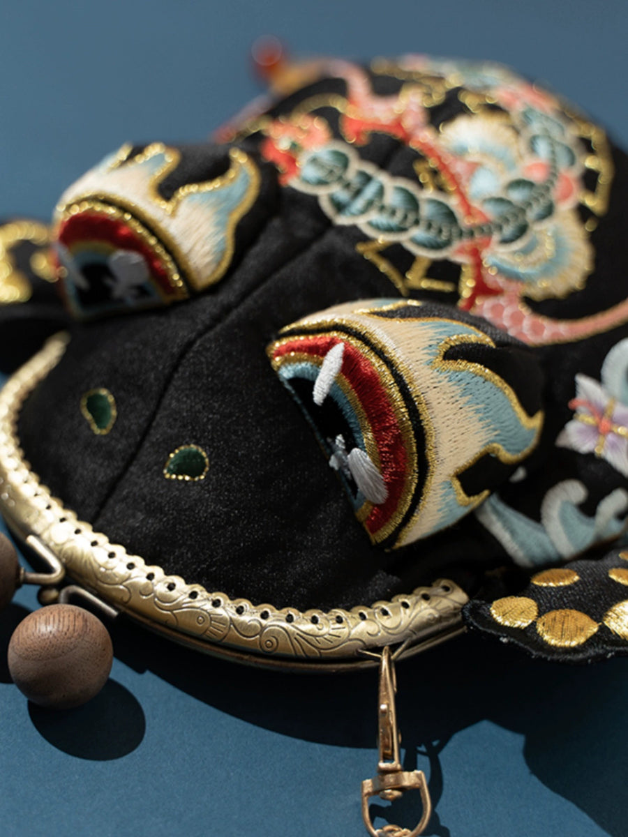 Qingwa 青蛙 Froggy Embroidered Mini Purse