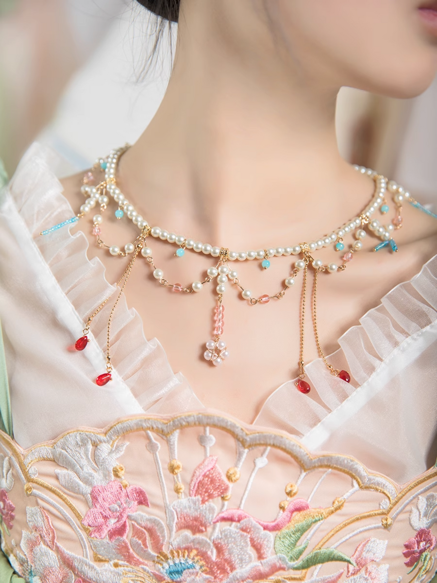 Chuan Zhu 串珠 Vermillion Strings Various Beaded Tang Song Necklaces