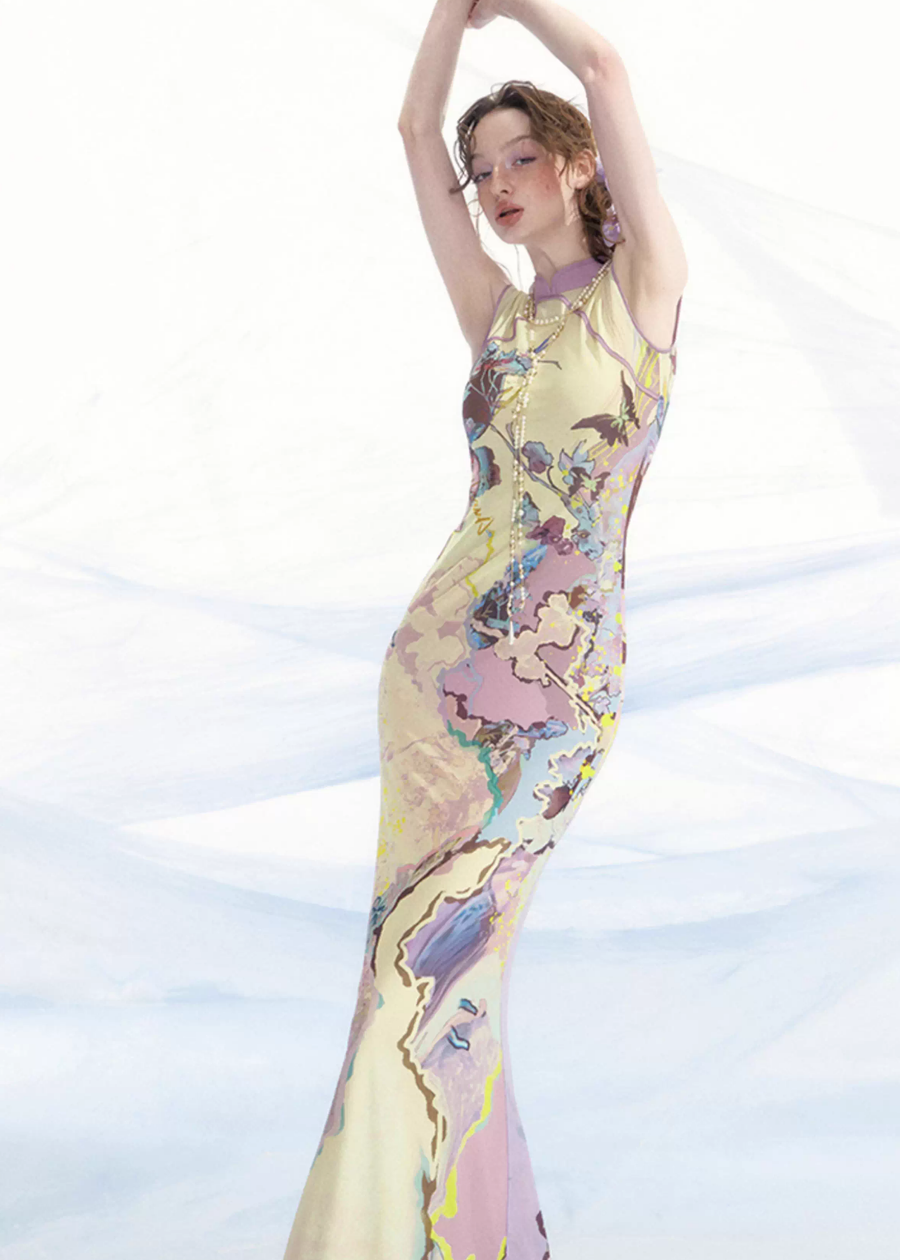 Luoman Ci 罗曼词 Romance Language New Chinese Style Colorful Sleeveless Qipao