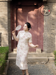 Baihe Dian 百合垫 Lilypad Vintage Plus Size Ramie Plant Summer Qipao