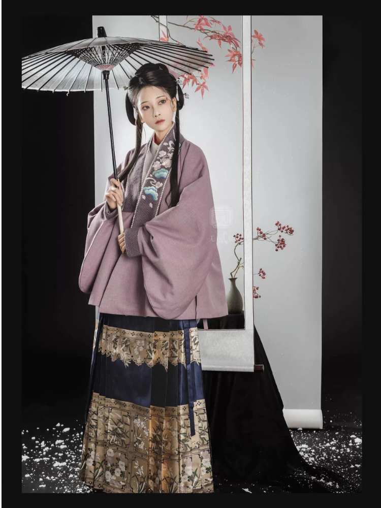 Qian Qian 谦谦 Golden Bamboo & Plum Blossom Mamian Skirt