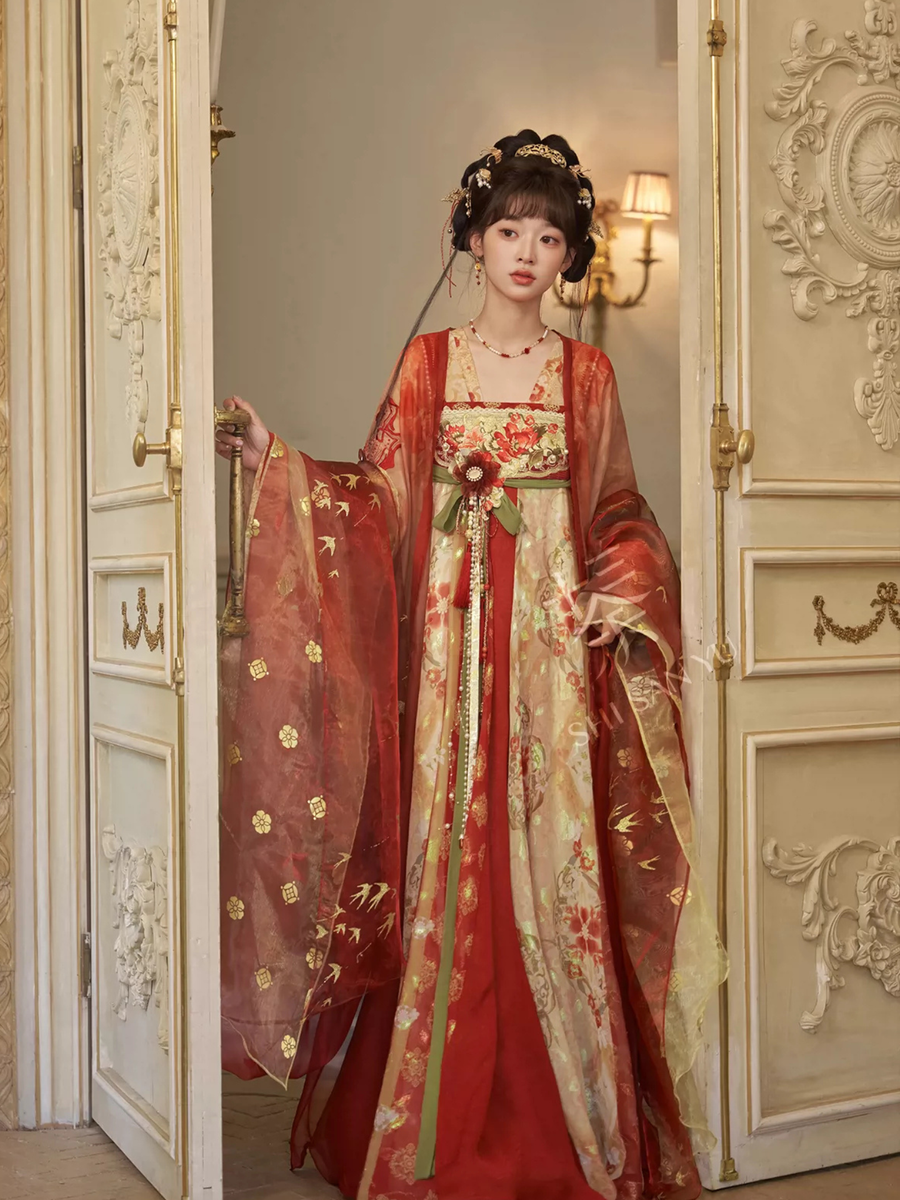 Huoshi Yinhua 火树银花 Silver Fireworks Fantasy Tang Dynasty Qixiong Ruzun & Pibo Full Set