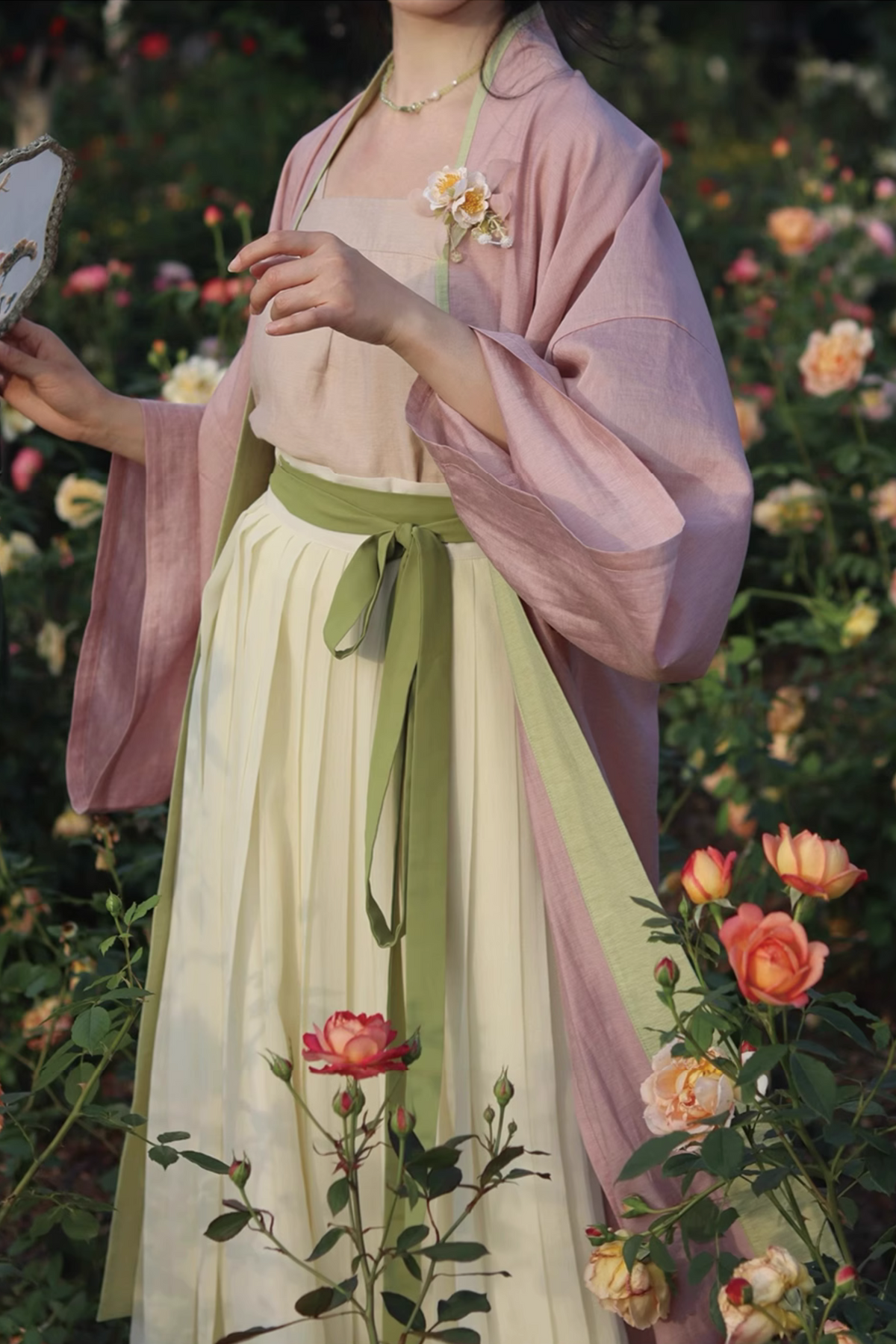 Wan Hui Zhou 晚回舟 Late Return to the Boat Song Dynasty Beizi Jacket & B ...