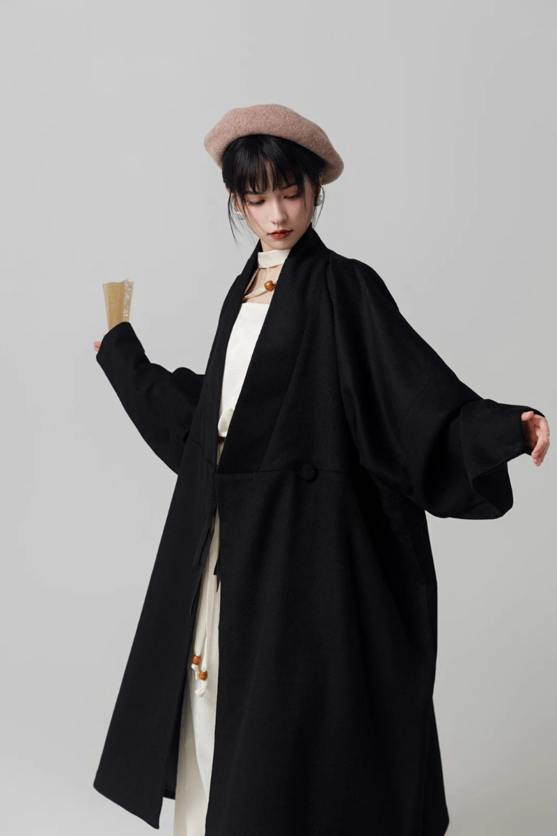 Hou Xue 厚雪 Heavy Snow Modernized Han Dynasty Wool Trench Coat