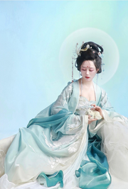 Aurora 水云天 Modernized Tang Dynasty Moon Goddess Heziqun Set