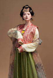 Chen Sha 辰砂 Cinnabar Early Tang Dynasty Restoration Chuiling Beizi Jacket & Poqun Qixiong Skirt Set