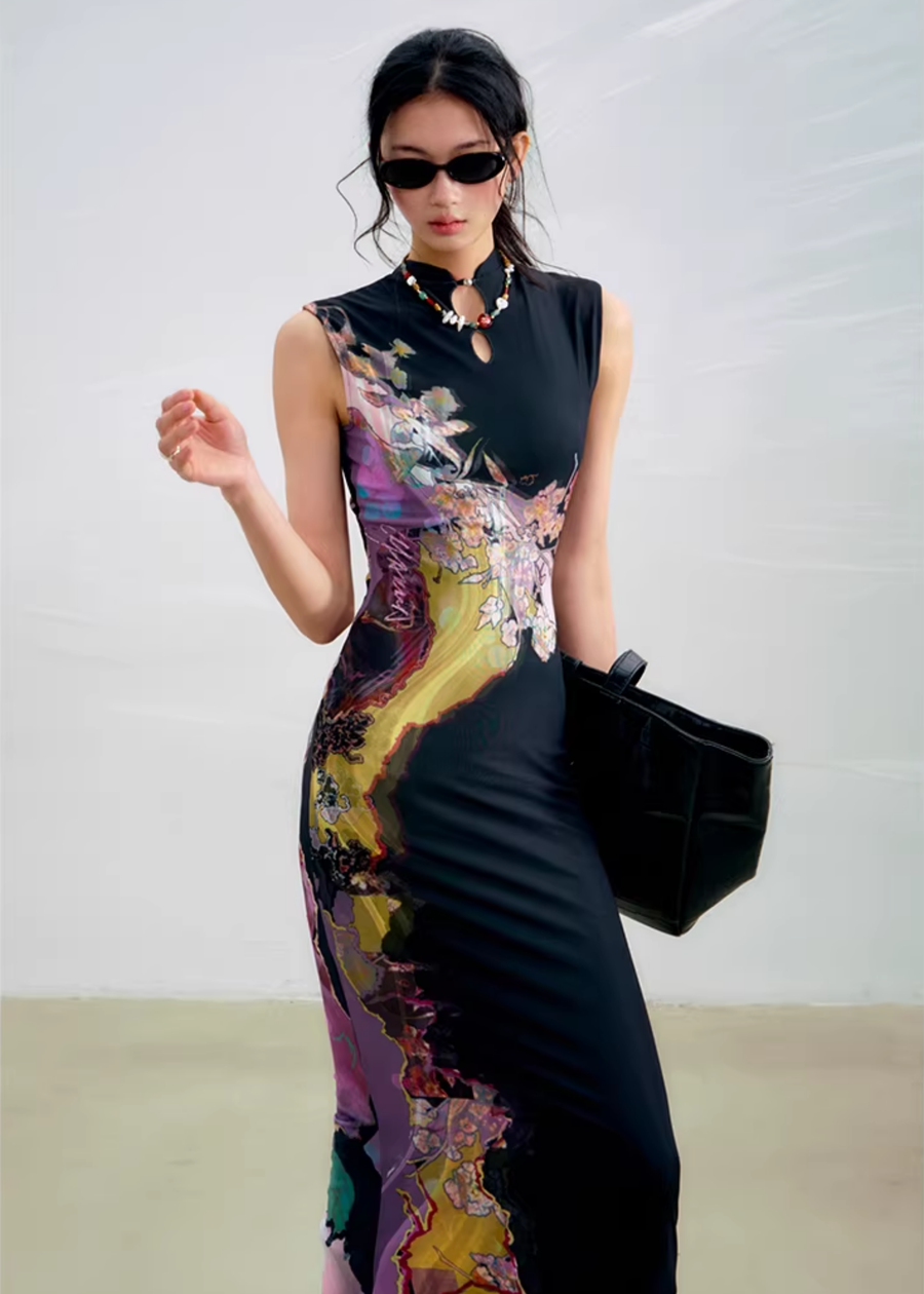 Li Meng 李梦 Plum Dream New Chinese Style Tricolor Print Sleeveless Qipao