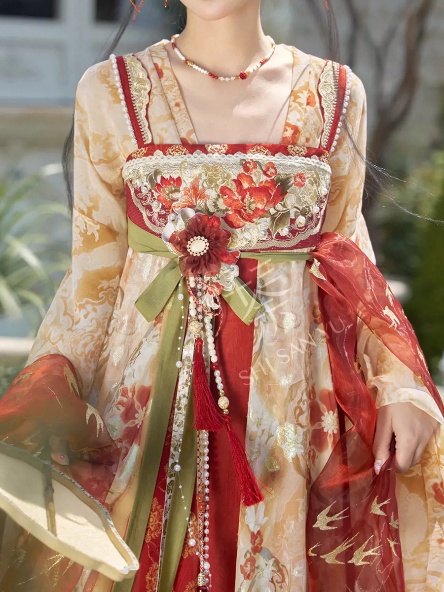 Huoshi Yinhua 火树银花 Silver Fireworks Fantasy Tang Dynasty Qixiong Ruzun & Pibo Full Set