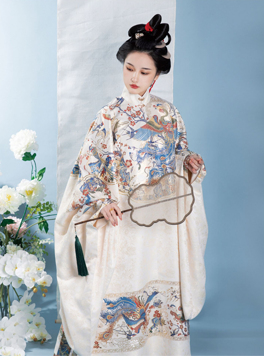 Qianyun 潜云 Hidden Clouds Ming Dynasty Hanfu