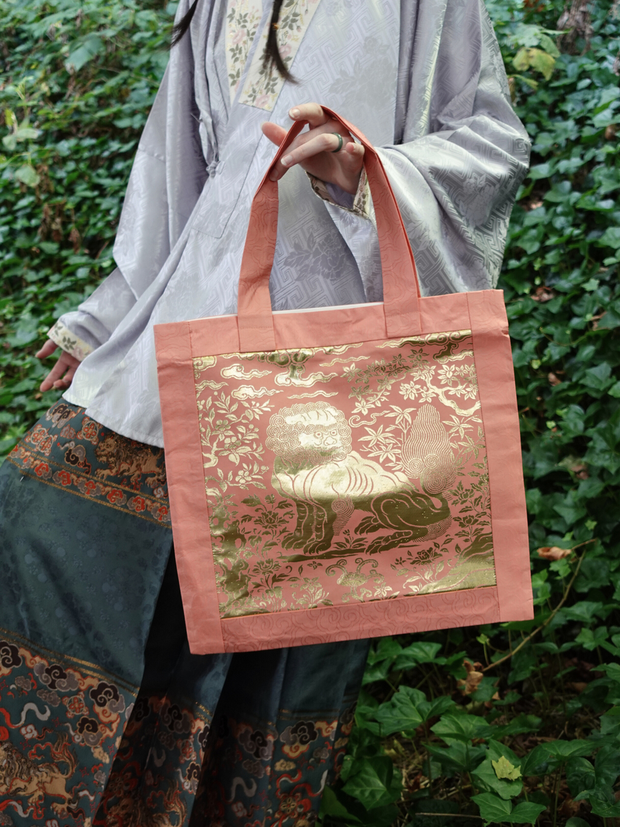 Xiang Shi 祥狮 Lucky Lion Golden Buzi Patch Brocade Tote Bag