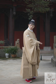 Wai Bai 外摆 Outer Pleating Ming Dynasty Men's Spring & Autumn Yuanlingpao Round Collar Robe