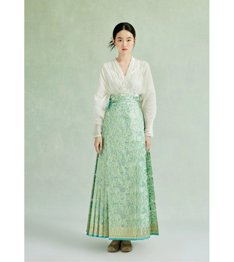 Ting Lan 汀兰 Thin Land Modern Ming Qipao Gilded Leaf Mamian Skirt & Top Set