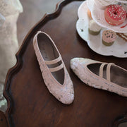 Xun Bu 迅步 Swift Steps 1910s & 1920s Qing Dynasty Embroidered Kitten Heels