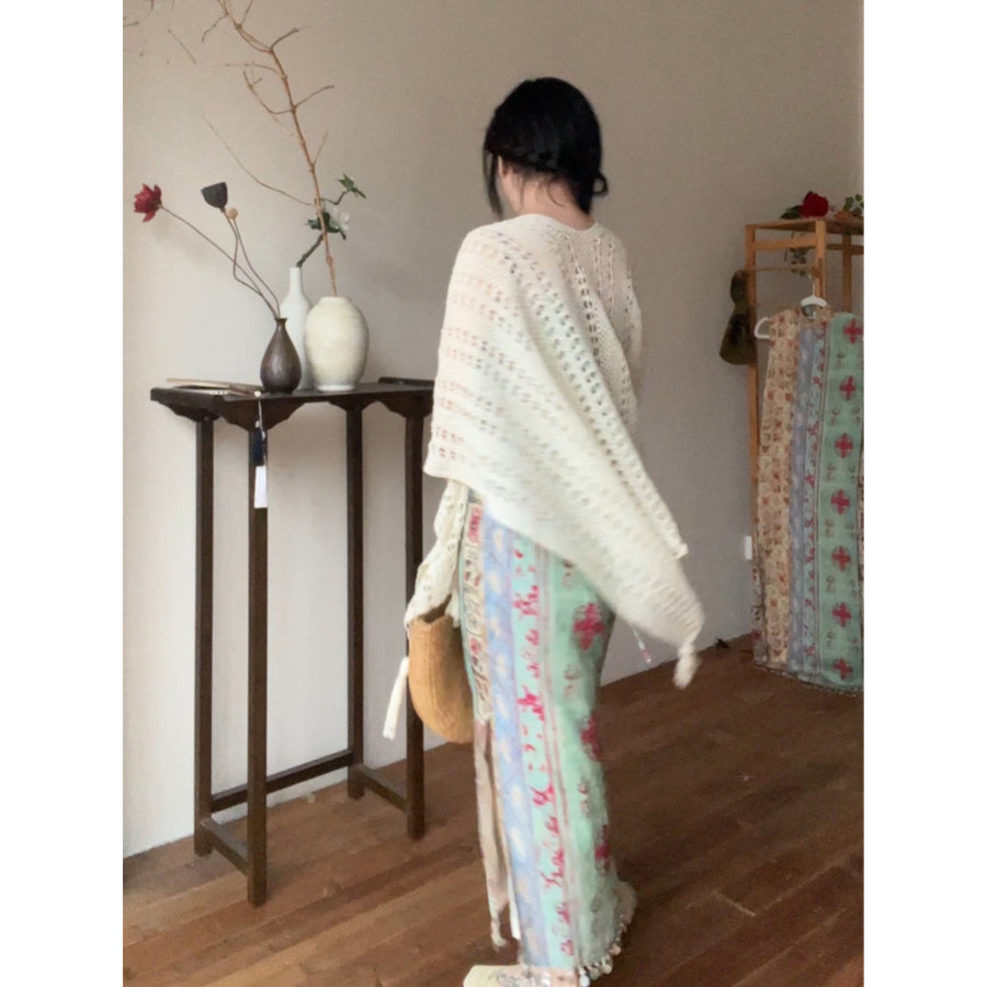 Trip to Paris 去巴黎 New Chinese Style Ancient Patchwork Beaded Sleeveless Cotton Qipao & Shawl Set