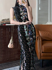 Hua Jiandao 花间道 Path Among the Flowers Modernized Sleeveless Striped Floral Qipao