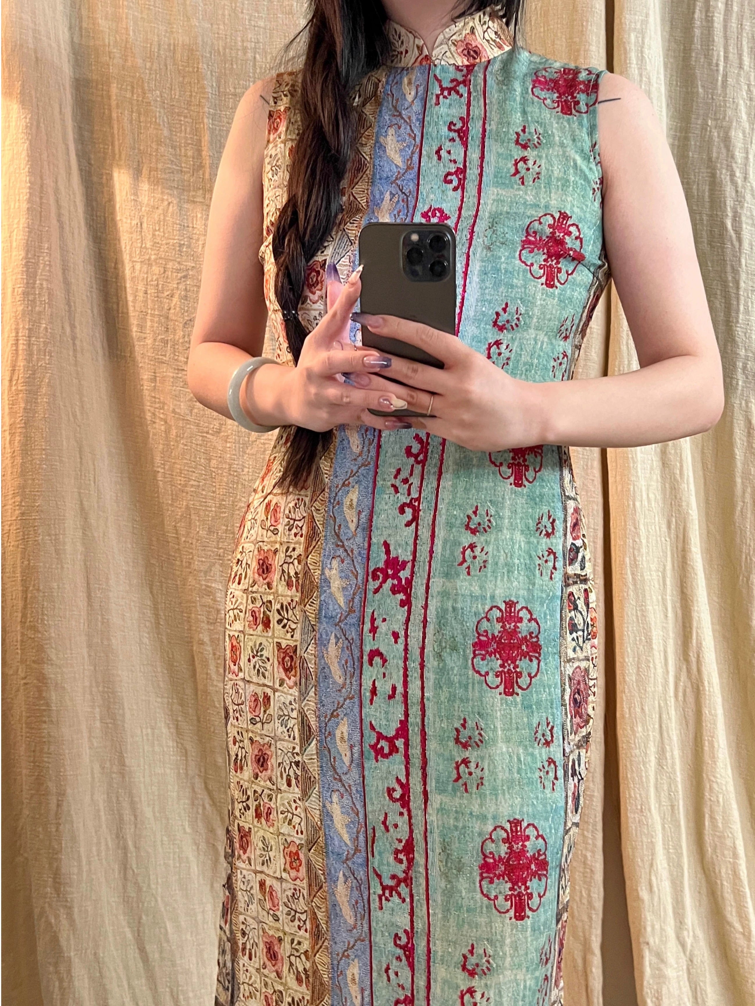 Trip to Paris 去巴黎 New Chinese Style Ancient Patchwork Beaded Sleeveless Cotton Qipao & Shawl Set