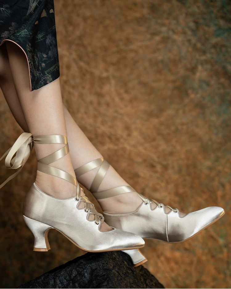 Si Wu 丝舞 Dancing Silk 1910s Genuine Leather Wine Glass Heel Lace Up Shoes