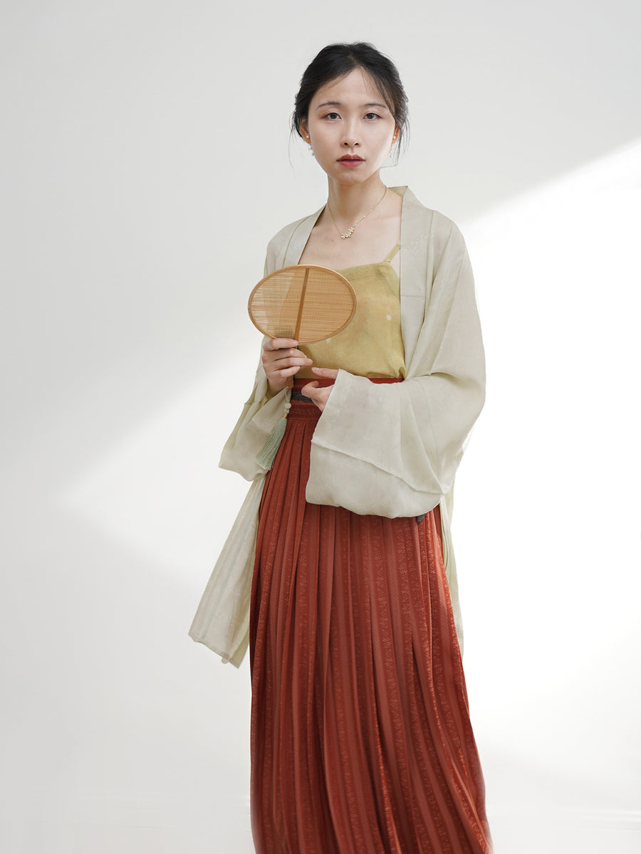 Xiao Huazhi 小花枝 Flowering Branch Song Dynasty Casual Baidiequn Hundred Pleat Skirt & Diaodai Tank Top Set