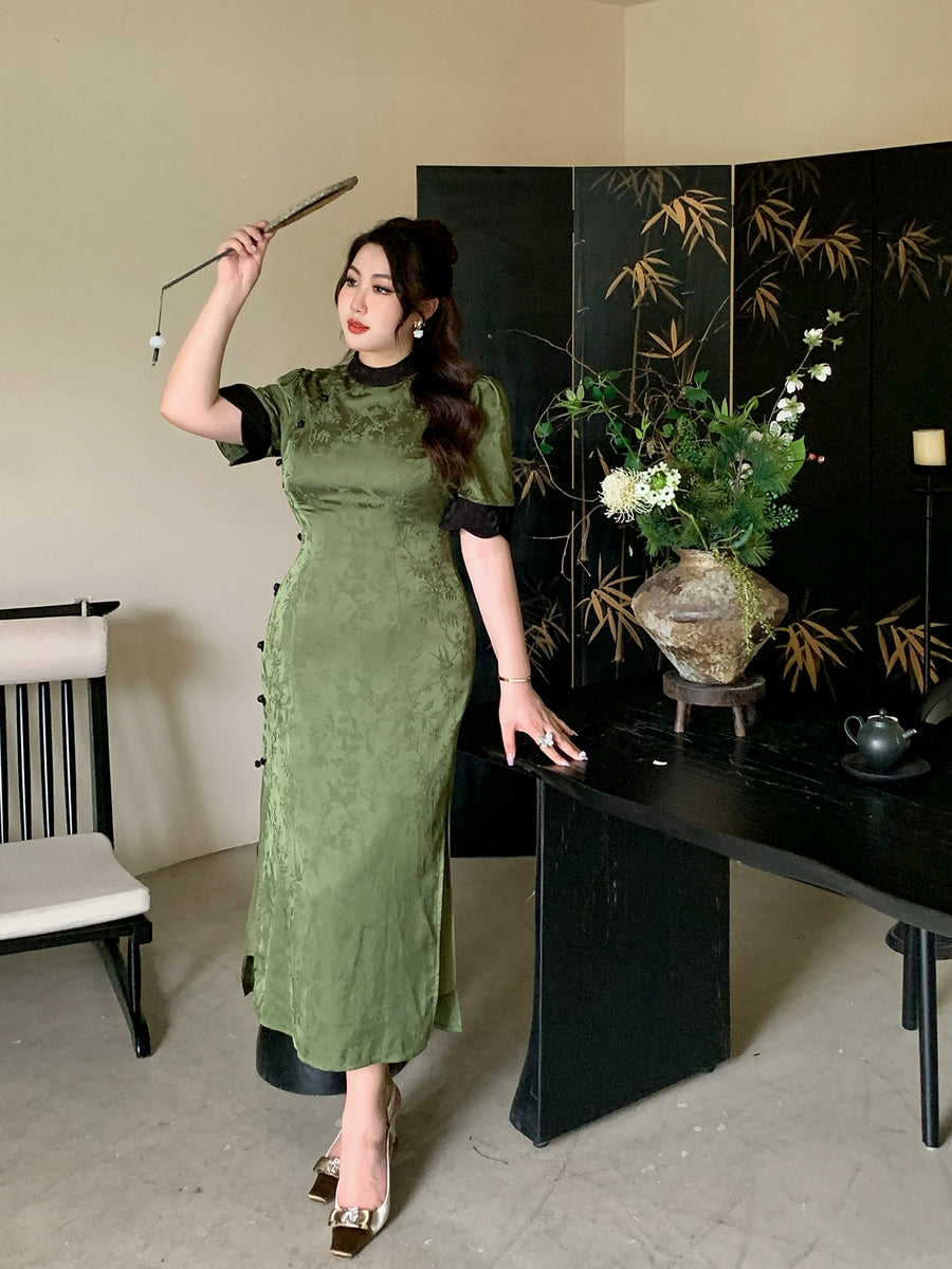 Yu Yuan 玉鸢 Jade Kite Plus Size Vintage Inspired Bottleneck Jacquard Qipao