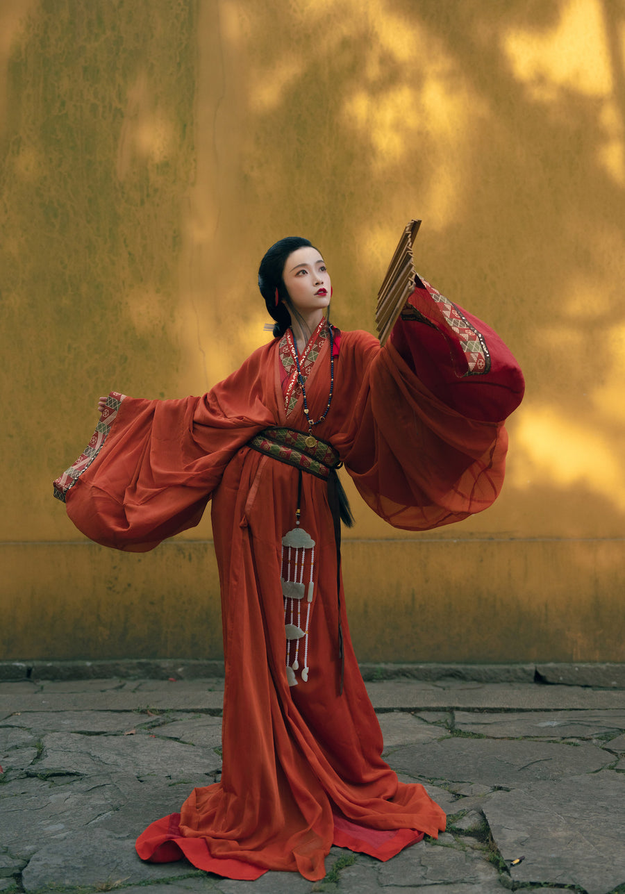 Tian Wen 天问 Asking the Heavens Modernized Warring States Zhiju Straight Hem Robe Set