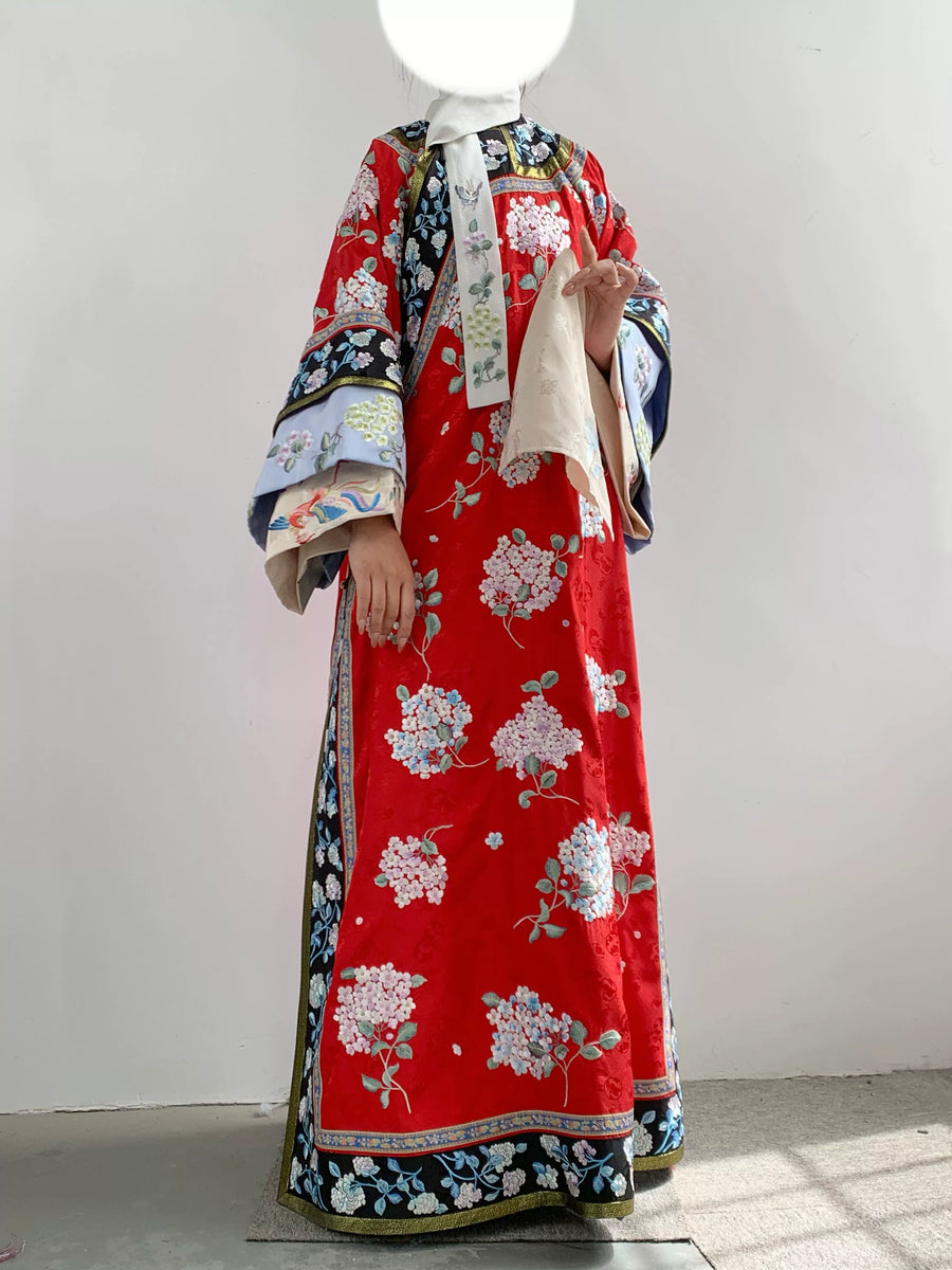 Qiongzhi Yulu 琼枝玉露 Delectable Wine Qing Dynasty Embroidered Hyacinths Manchurian Changpao Robe