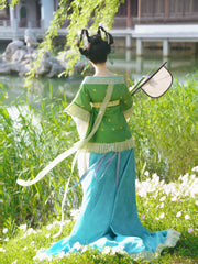 Qingbei Xu 倾杯序 Prelude to the Tilting Cup Sui & Northern Southern Dynasty Guiyi Swallow Tail Ruqun Set