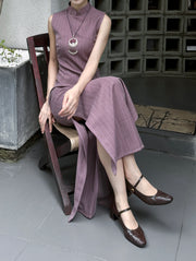 Sukè 素刻 Plain Carving Modernized Pinstripe Sleeveless Qipao