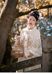 Tihong Haitang 剔红海棠 Picking Red Begonias Ming Dynasty Round Collar Jacket & Mamian Winter Set