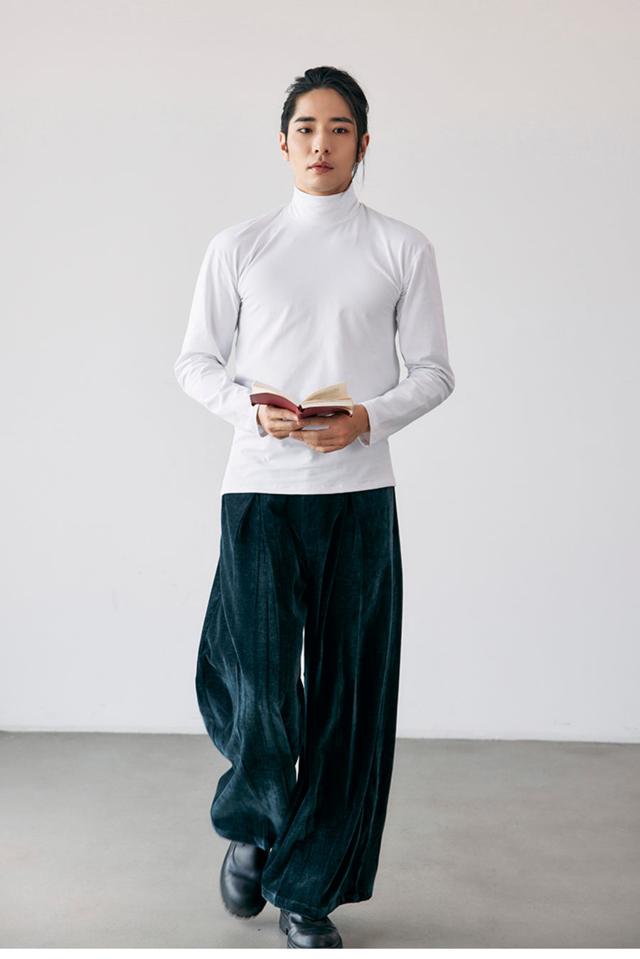 Waterfall 瀑布 Modernized Song Dynasty Men's Pleated Mid Rise Trousers