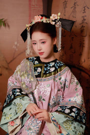 Qiongzhi Yulu 琼枝玉露 Delectable Wine Qing Dynasty Embroidered Hyacinths Manchurian Changpao Robe