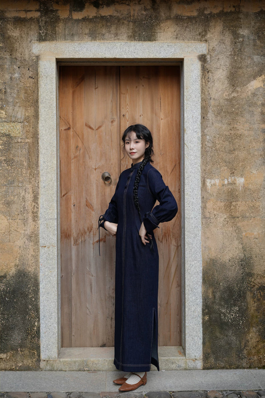 Lan Diao 蓝调 Everyday Blues Modernized Cotton Denim Long Sleeve Qipao
