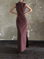 Yan Hong 砚红 Red Ink Modernized Plaid Flannel Sleeveless Qipao