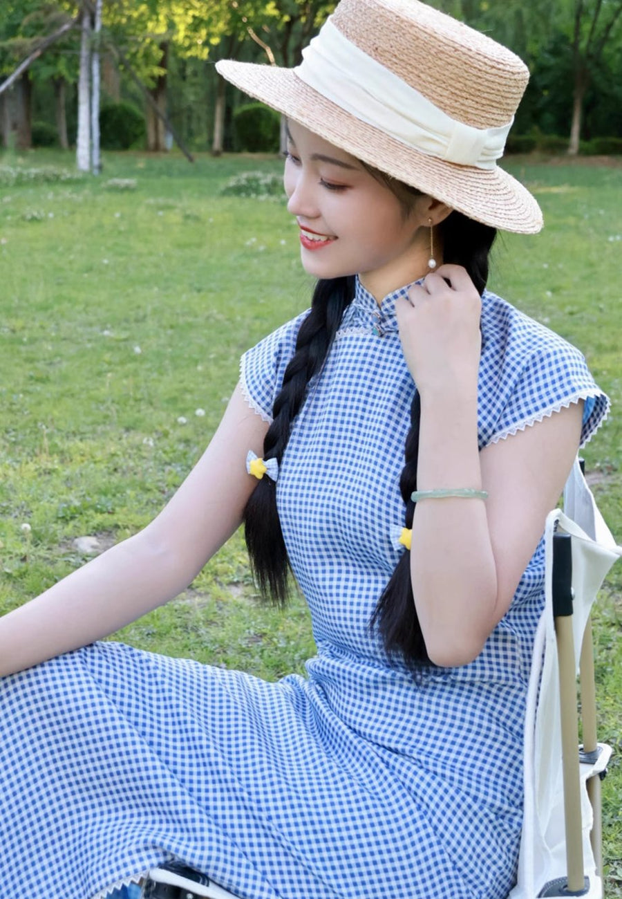 Bing Lan 冰蓝 Icy Blue 1930s Gingham & Lace Cap Sleeve Qipao