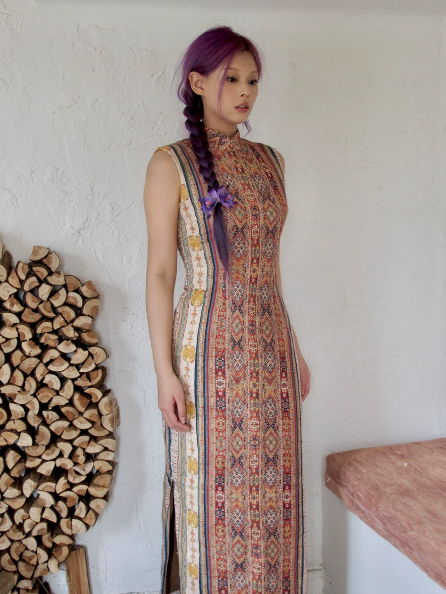Urban Nomad 城市游牧 Tribal Print Western Sleeveless Pure Cotton Qipao