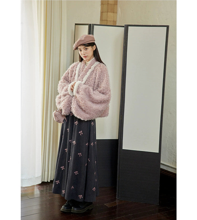 Bai Fu 百福 Hundred Wishes Modern Wei Ming Fur Cross Collar Coat & Velvet Poqun Skirt Set