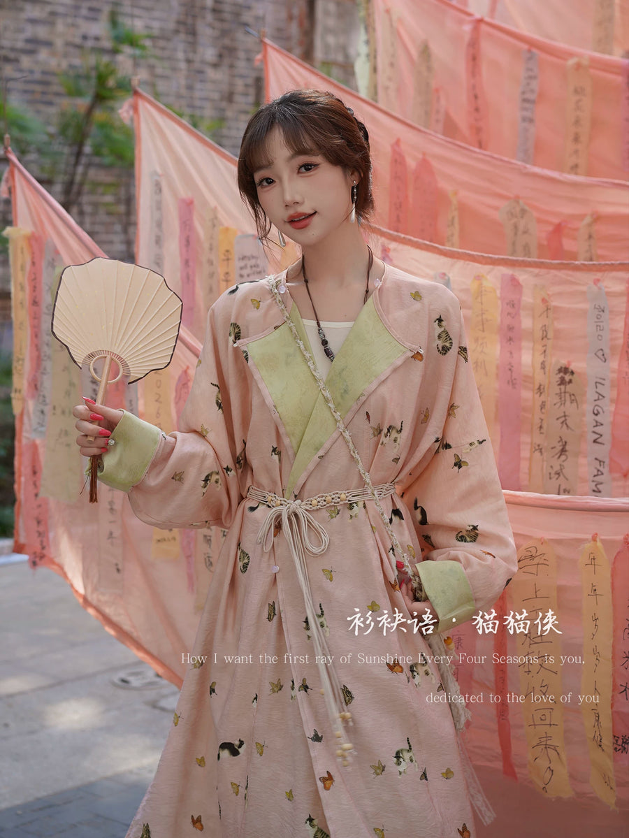 Maomao 猫猫 Kitten Modernized Tang Dynasty Cat Print Yuanlingpao Round Collar Robe