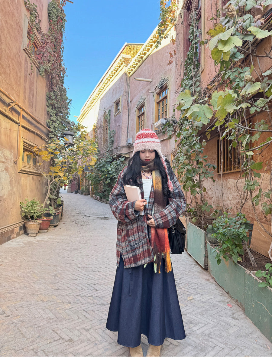 Shiguang Feishi 时光飞逝 Time Flies Modernized Tang Song Plus Size Wool Feijixiu Top & Denim Poqun Skirt Set