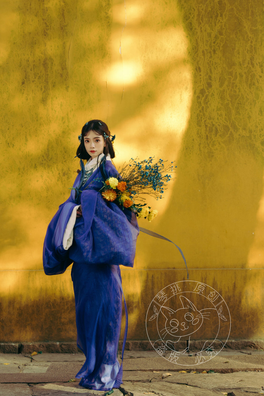 Jiangmen 江门 Han Dynasty Mawang Tomb Restoration Quju Curved Hem Robe Set