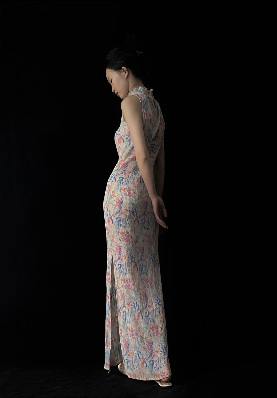Ning Zhe 凝褶 Frozen Pleats Modernized Floral Accordion Pleat Sleeveless Qipao