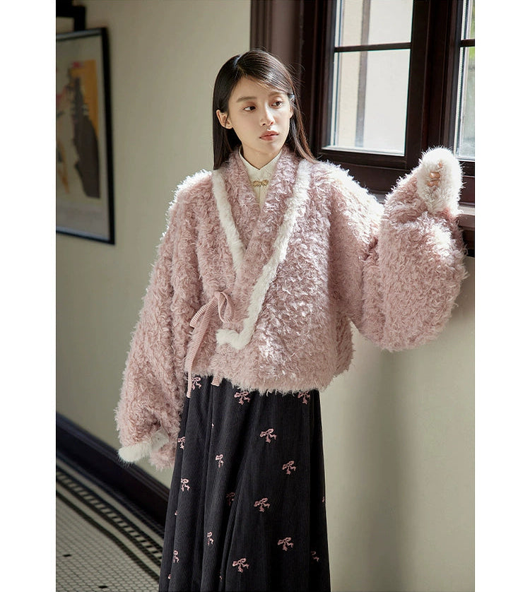 Bai Fu 百福 Hundred Wishes Modern Wei Ming Fur Cross Collar Coat & Velvet Poqun Skirt Set