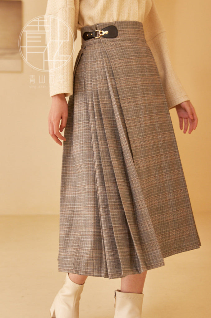 Shang Ban 上班 Work Commute Modernized Ming Dynasty Midi Mamian Skirt