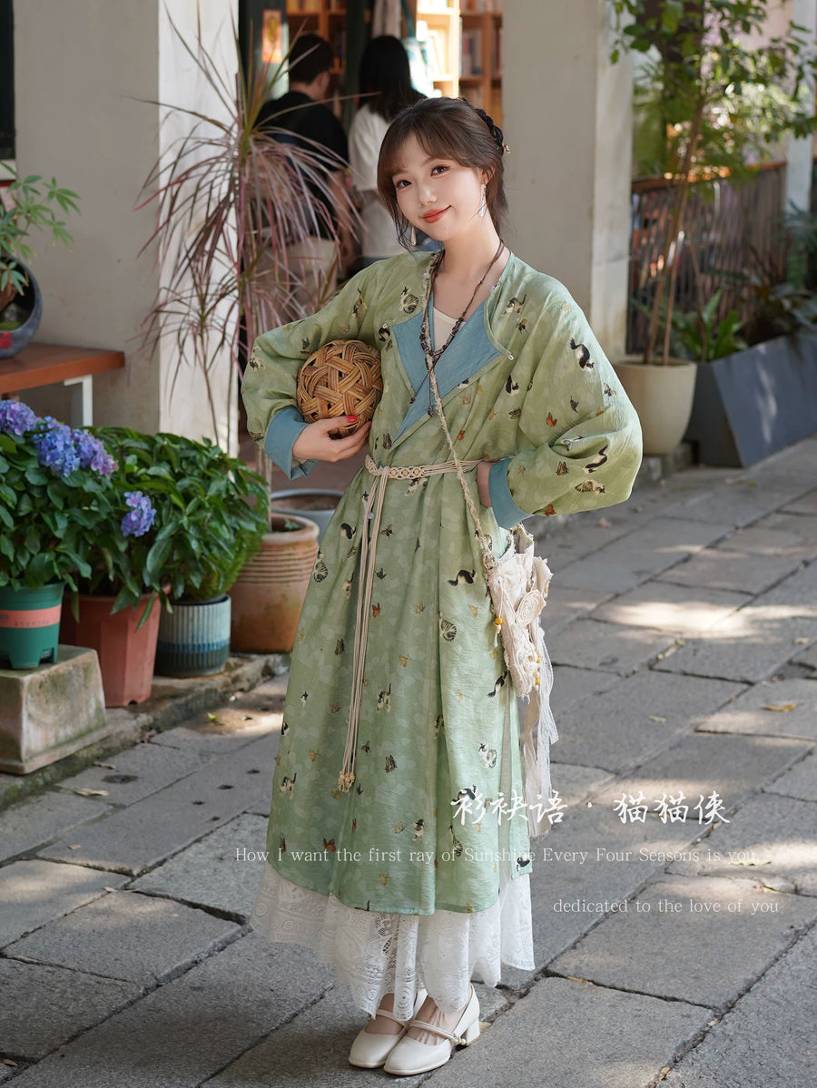 Maomao 猫猫 Kitten Modernized Tang Dynasty Cat Print Yuanlingpao Round Collar Robe