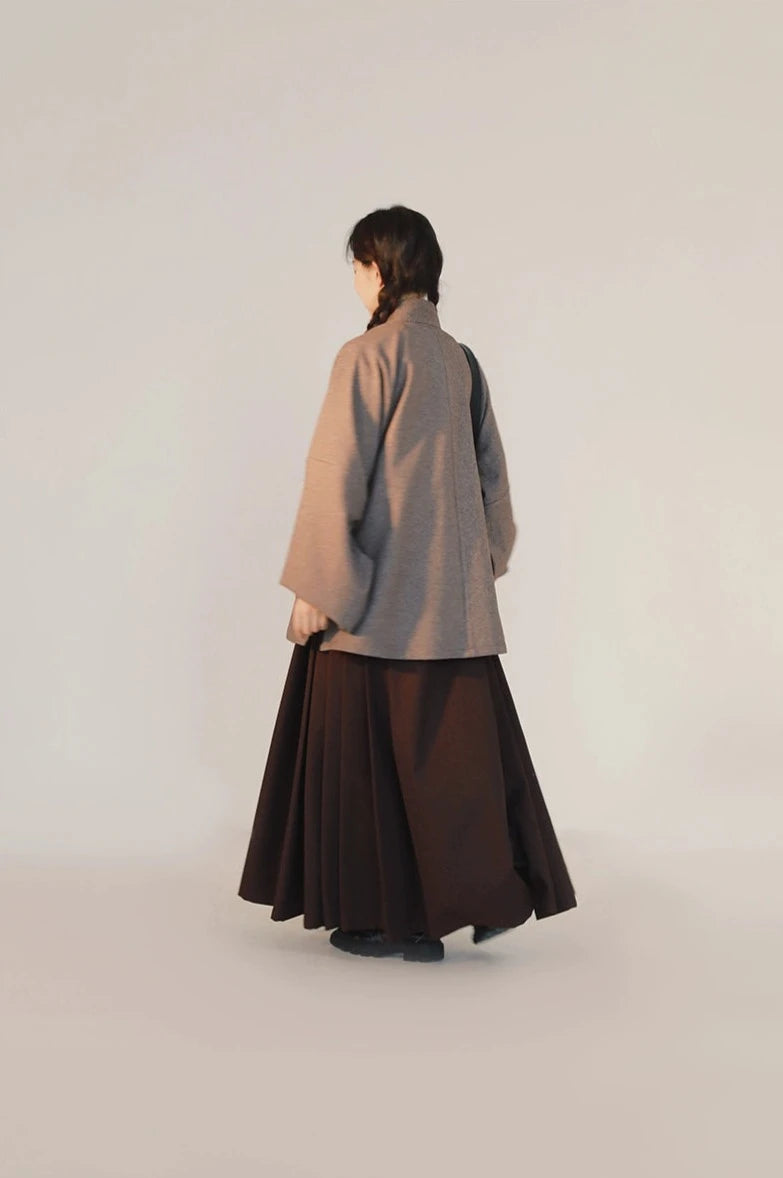 Gan Cao 甘草 Licorice Modernized Ming Dynasty Liling Top & Easy-Wear Mamian Set
